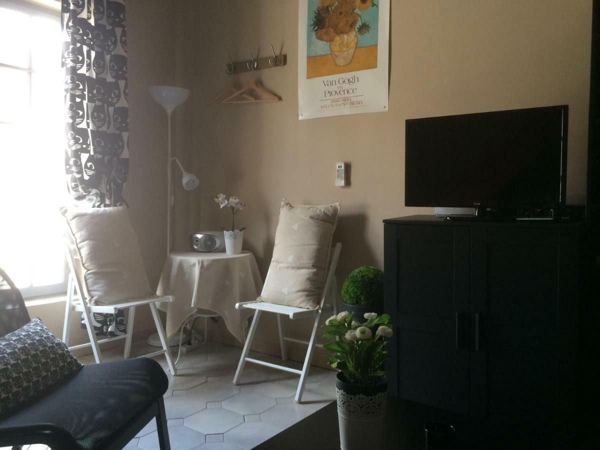 Nostradamus Apartment Saint-Rémy-de-Provence Екстериор снимка