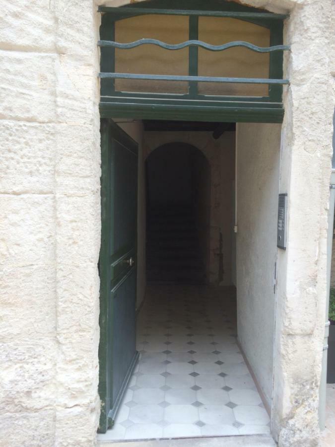 Nostradamus Apartment Saint-Rémy-de-Provence Екстериор снимка